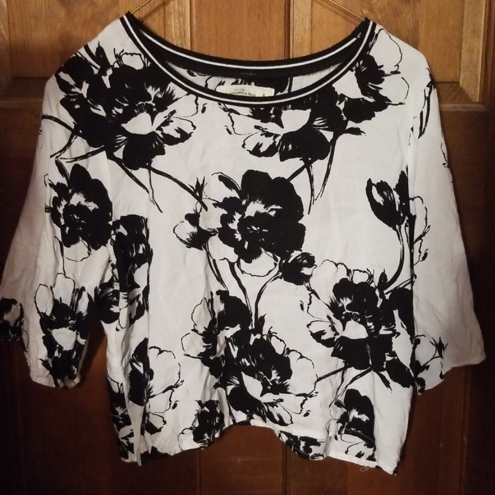 Abercrombie & Fitch half shirt